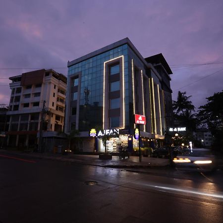 Royal Plaza Suites By Rak Rooms, Mangaluru Exteriör bild