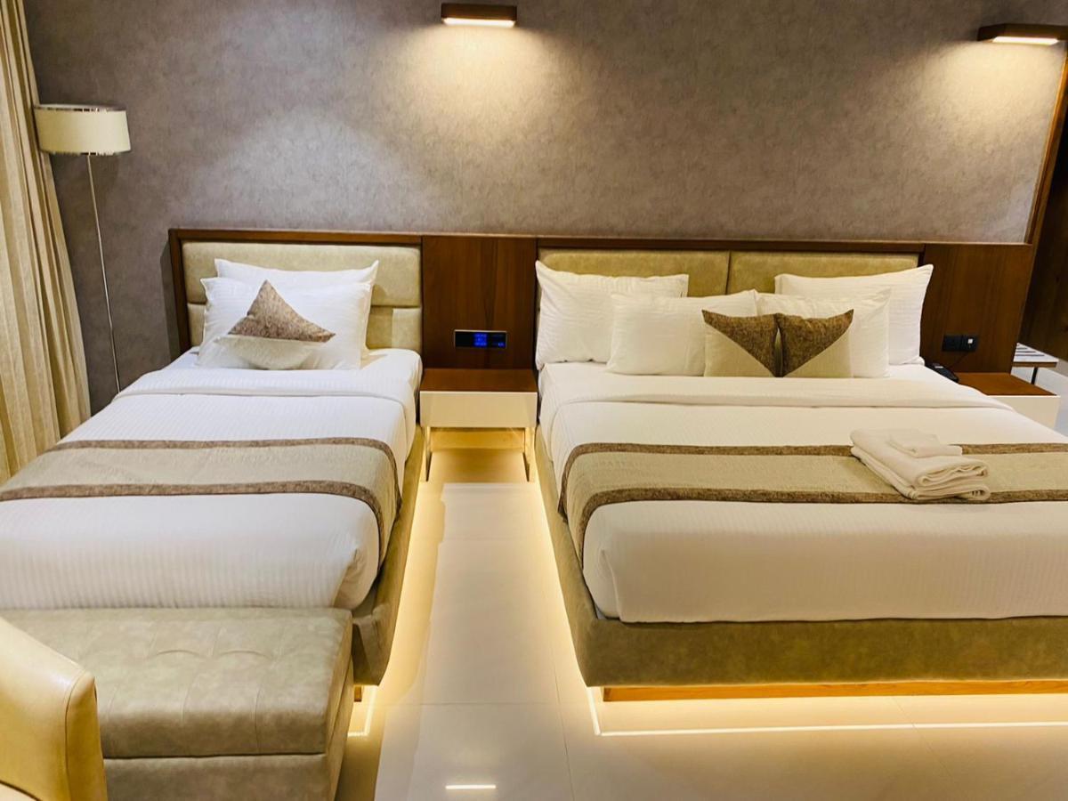 Royal Plaza Suites By Rak Rooms, Mangaluru Exteriör bild