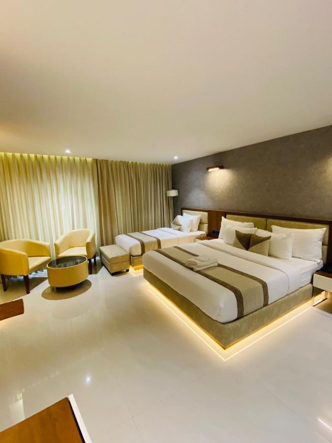 Royal Plaza Suites By Rak Rooms, Mangaluru Exteriör bild