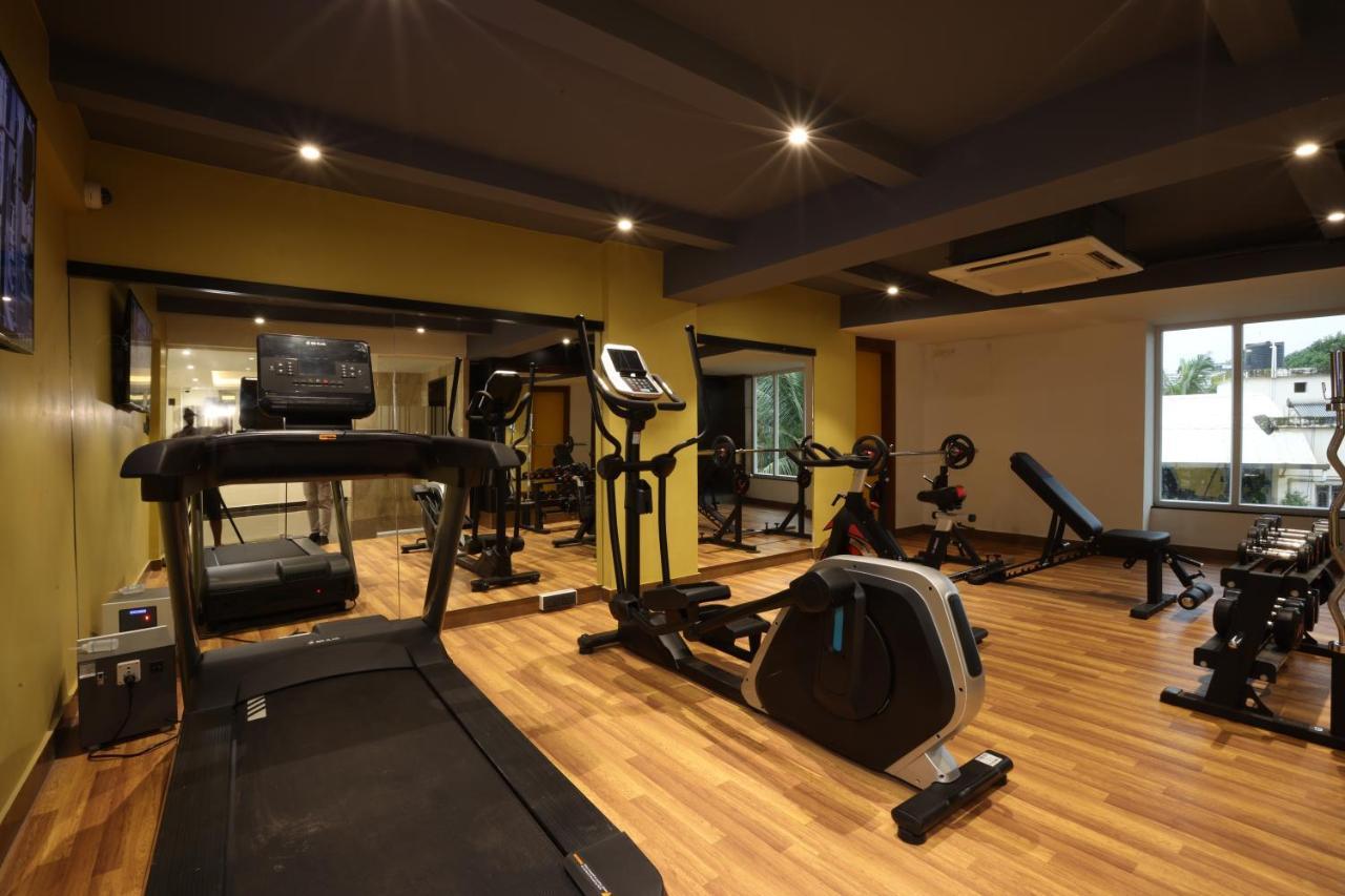 Royal Plaza Suites By Rak Rooms, Mangaluru Exteriör bild